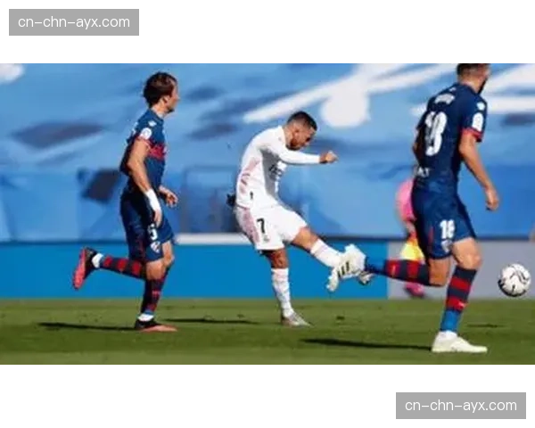 保级六分战：阿尔梅里亚主场迎战塞尔塔，两队仅差两分