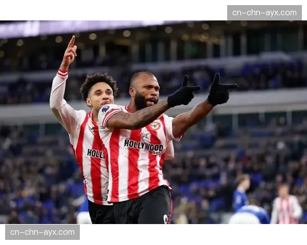 即时：布伦特福德前锋维萨红牌罚下，比赛局势突变